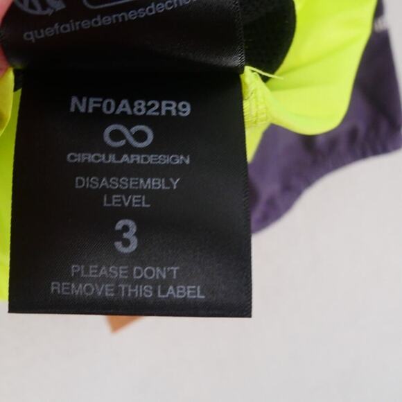 NEW The North Face Men's Medium Cyclone Jacket 3  Black Yellow Water Repellant - Picture 10 of 13